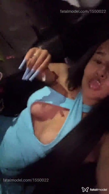 Acompanhante mulher morena (o) de olhos castanhos em Belo Horizonte - Valentyna
