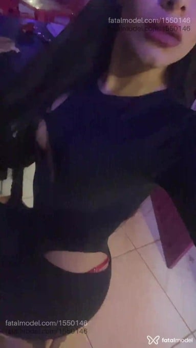 Acompanhante mulher morena (o) de olhos castanhos - Bruna