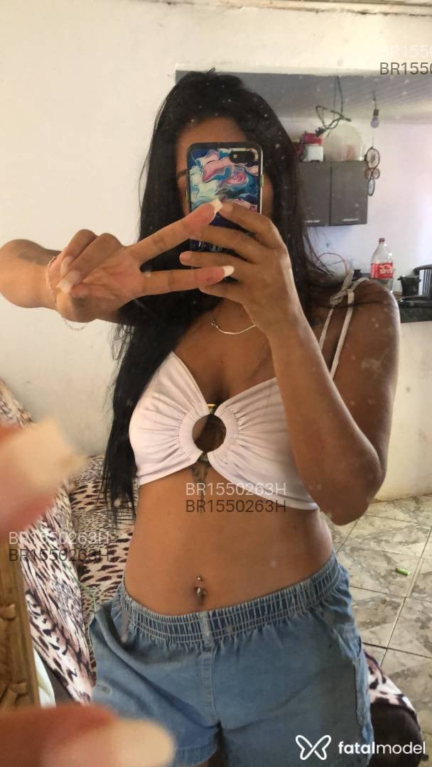Acompanhante mulher morena (o) de olhos castanhos - Jessica Martins