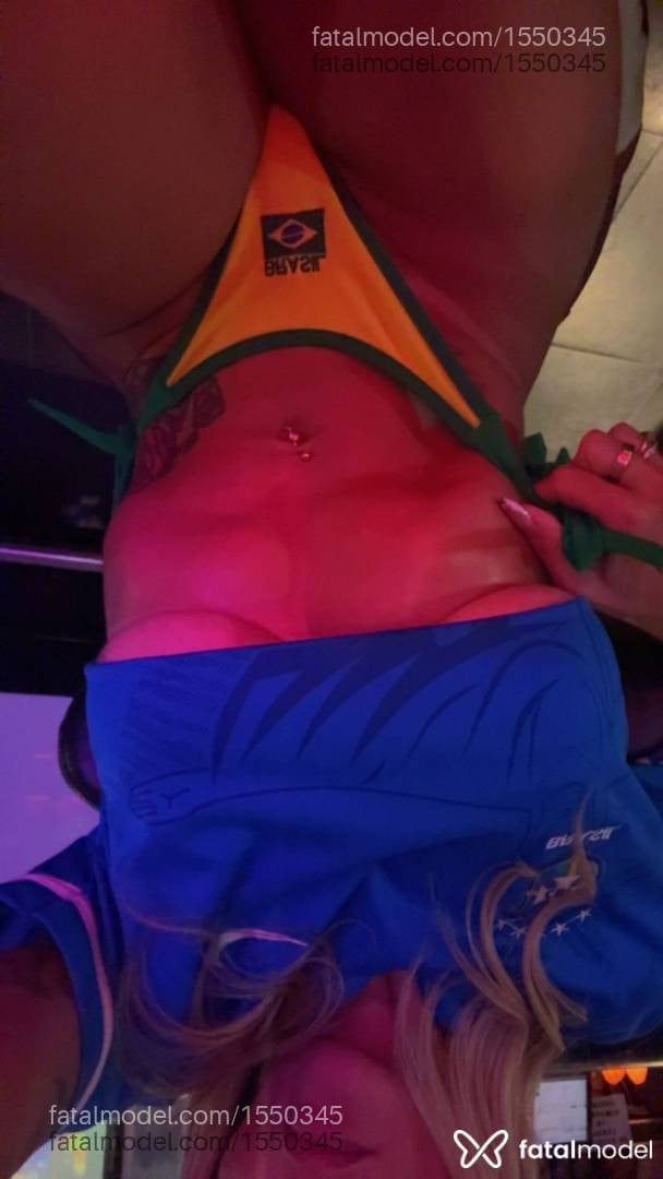 Acompanhante mulher loira (o) de olhos castanhos em São Paulo - Caroline bianca