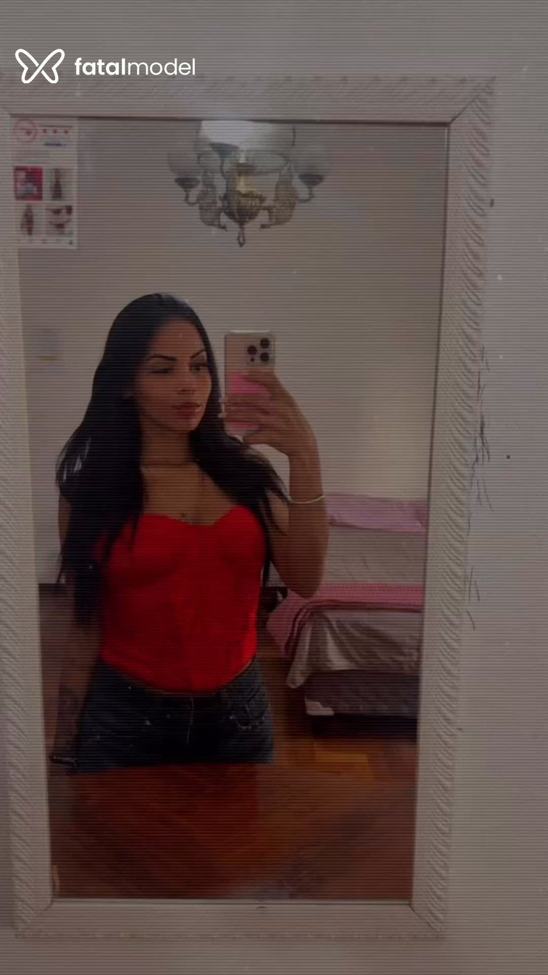 Acompanhante mulher morena (o) de olhos castanhos em Três Corações Acompanhante mulher morena (o) de olhos castanhos em Três Corações - Luara