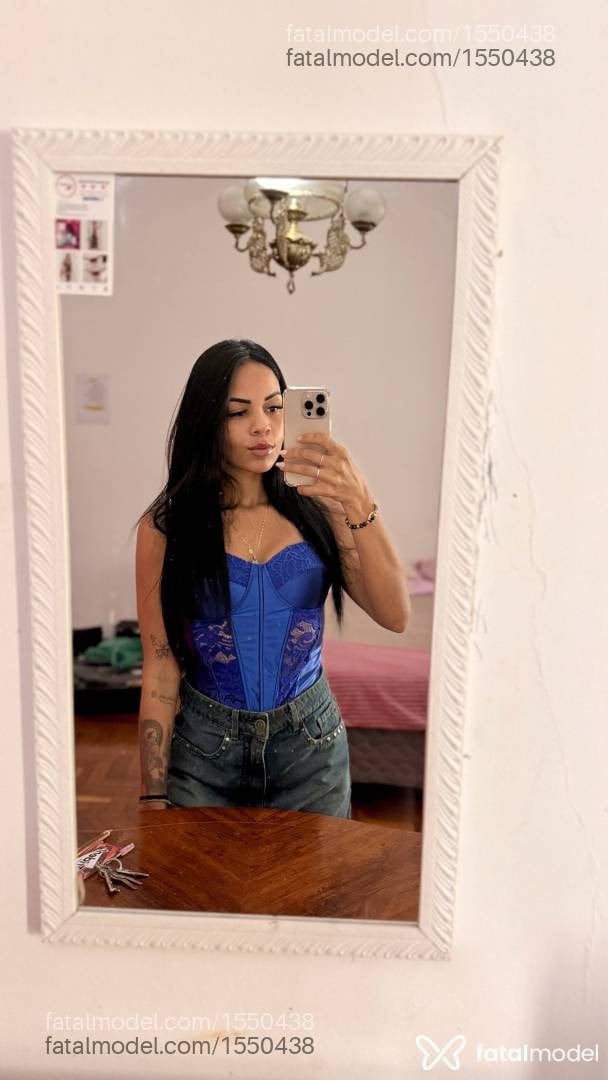 Acompanhante mulher morena (o) de olhos castanhos em Três Corações - Luara