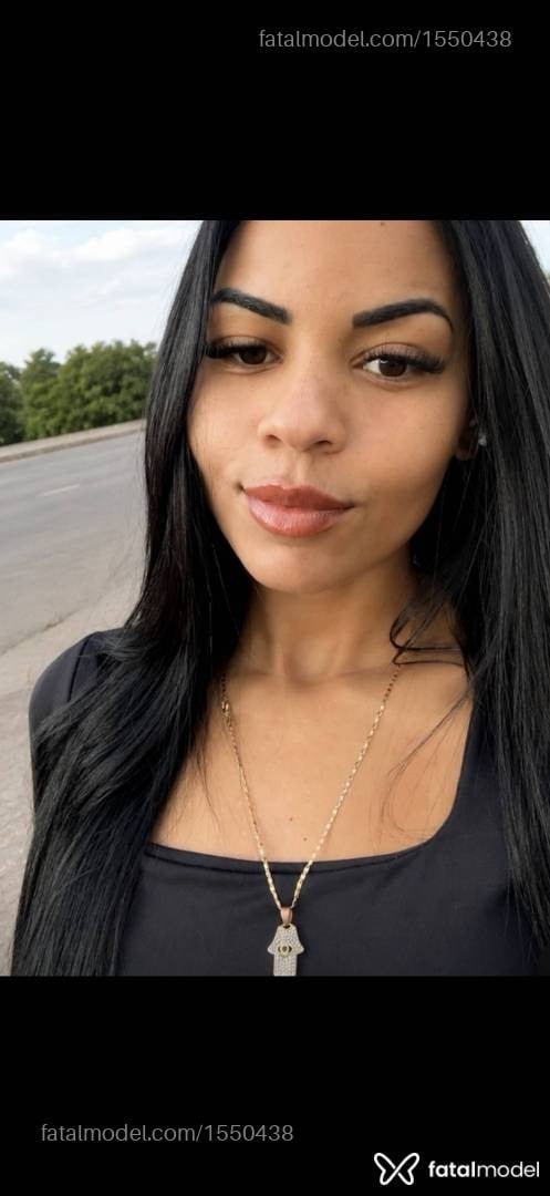 Acompanhante mulher morena (o) de olhos castanhos - Luara