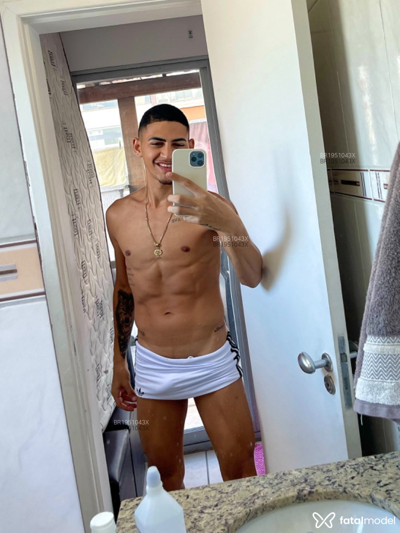 Acompanhante homem morena (o) de olhos pretos em Rio de Janeiro - NovinRealengo