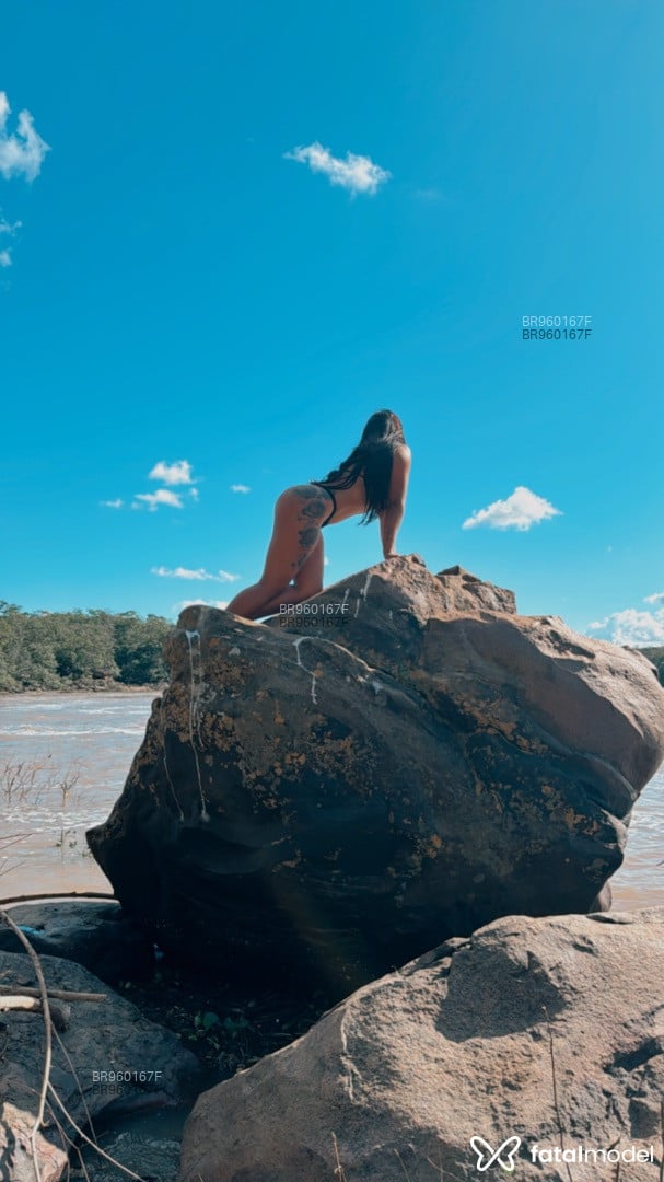 Acompanhante mulher morena (o) de olhos castanhos em Cuiabá - Mel