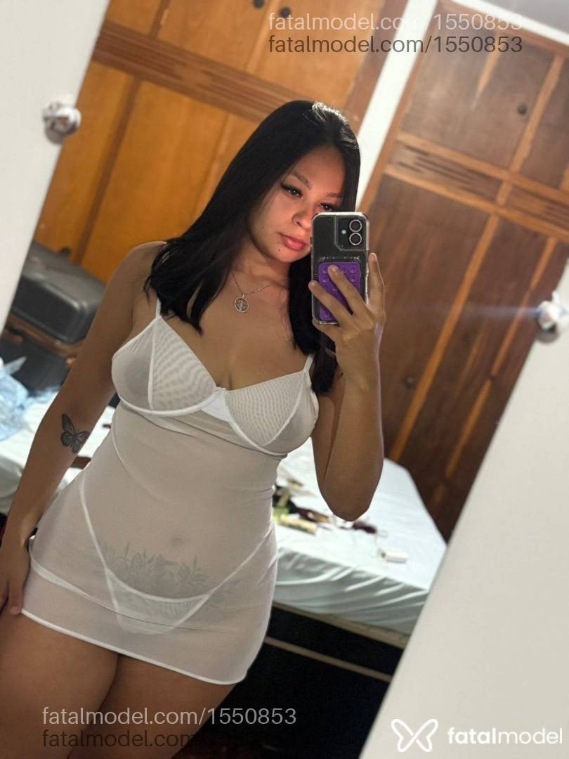 Acompanhante mulher morena (o) de olhos castanhos - Yasmin