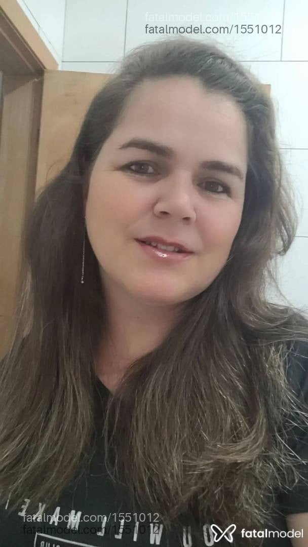 Acompanhante mulher loira (o) de olhos verdes - Camila Amorim