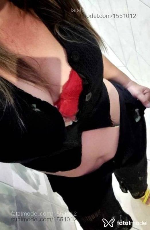 Acompanhante mulher loira (o) de olhos verdes em Matão - Camila Amorim