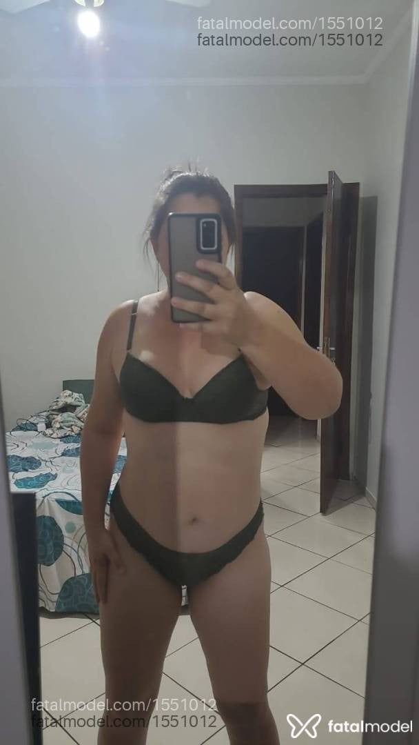 Acompanhante mulher loira (o) de olhos verdes em Catanduva - Camila Amorim