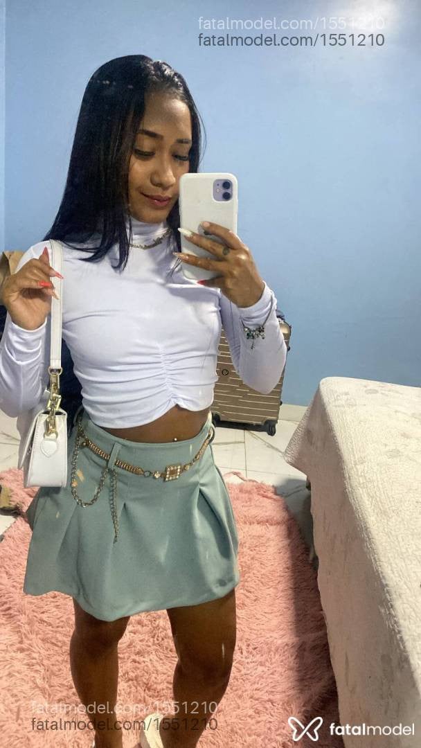 Acompanhante mulher morena (o) de olhos castanhos em Parauapebas - Mini Bell
