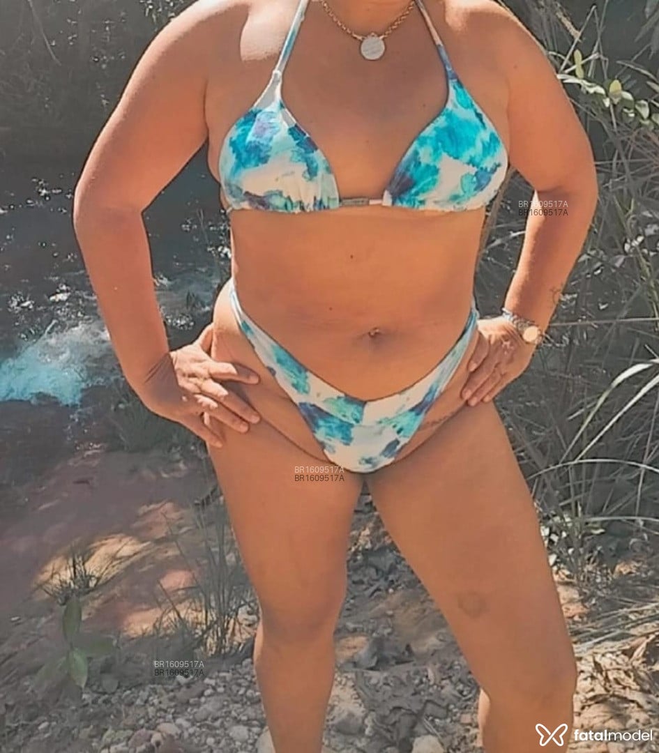 Acompanhante mulher loira (o) de olhos castanhos em Paraíso do Tocantins Acompanhante mulher loira (o) de olhos castanhos em Paraíso do Tocantins - Layanne