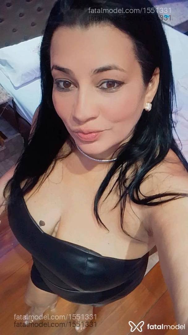 Acompanhante mulher morena (o) de olhos mel - Luana Savage