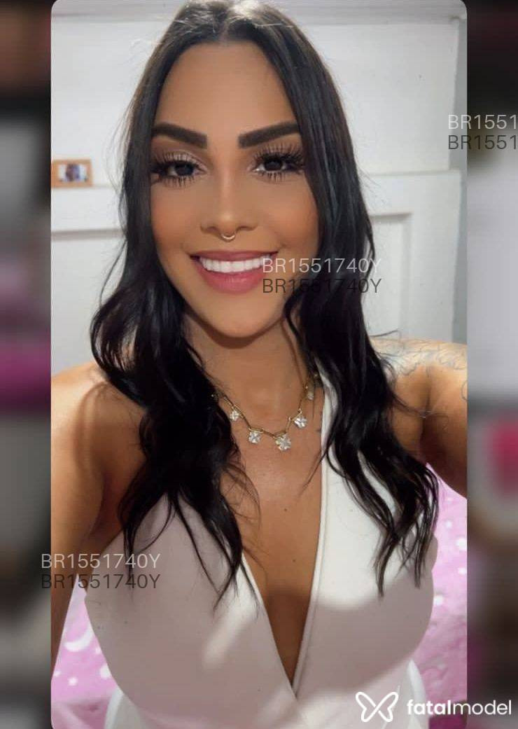 Acompanhante mulher morena (o) de olhos pretos em São José do Rio Preto - Ísis Pimentel
