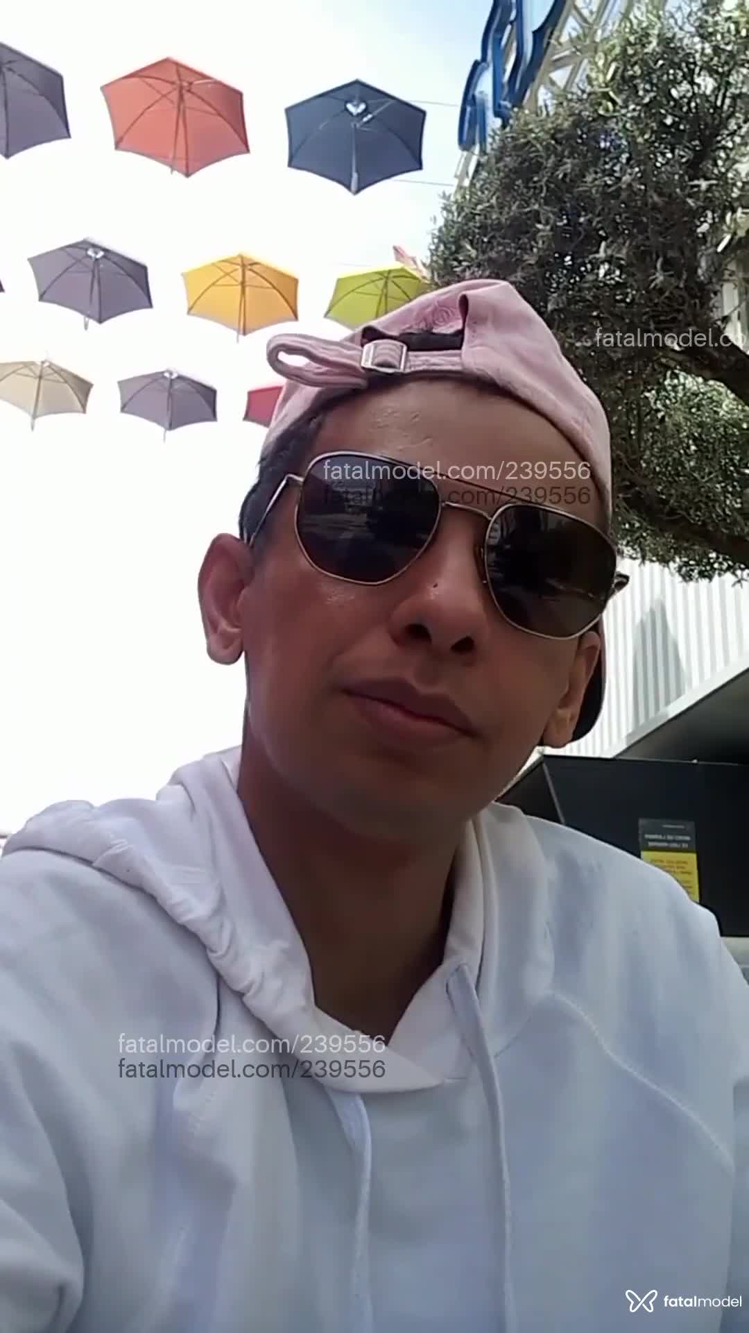 Acompanhante homem com cabelo castanho de olhos castanhos em Rio de Janeiro - DIEGO