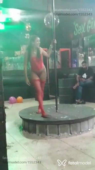 Acompanhante mulher morena (o) de olhos castanhos - Manuela Acompanhante mulher morena (o) de olhos castanhos - Manuela