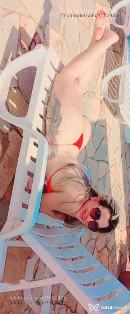 Acompanhante mulher loira (o) de olhos castanhos - Verônica Prado