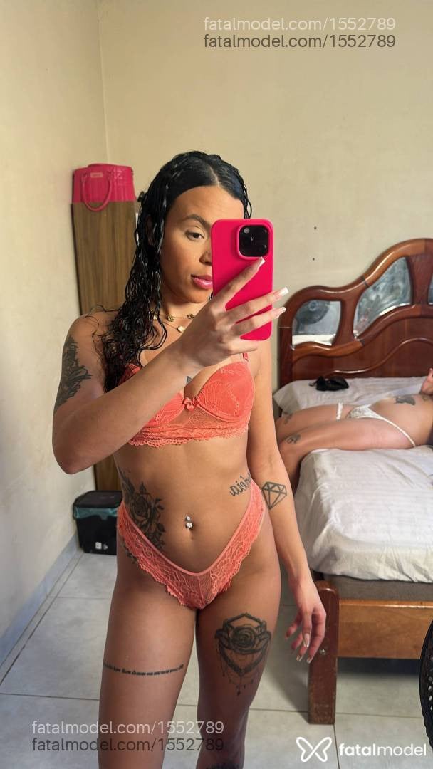 Acompanhante mulher morena (o) de olhos castanhos em Rio Verde - Mirella
