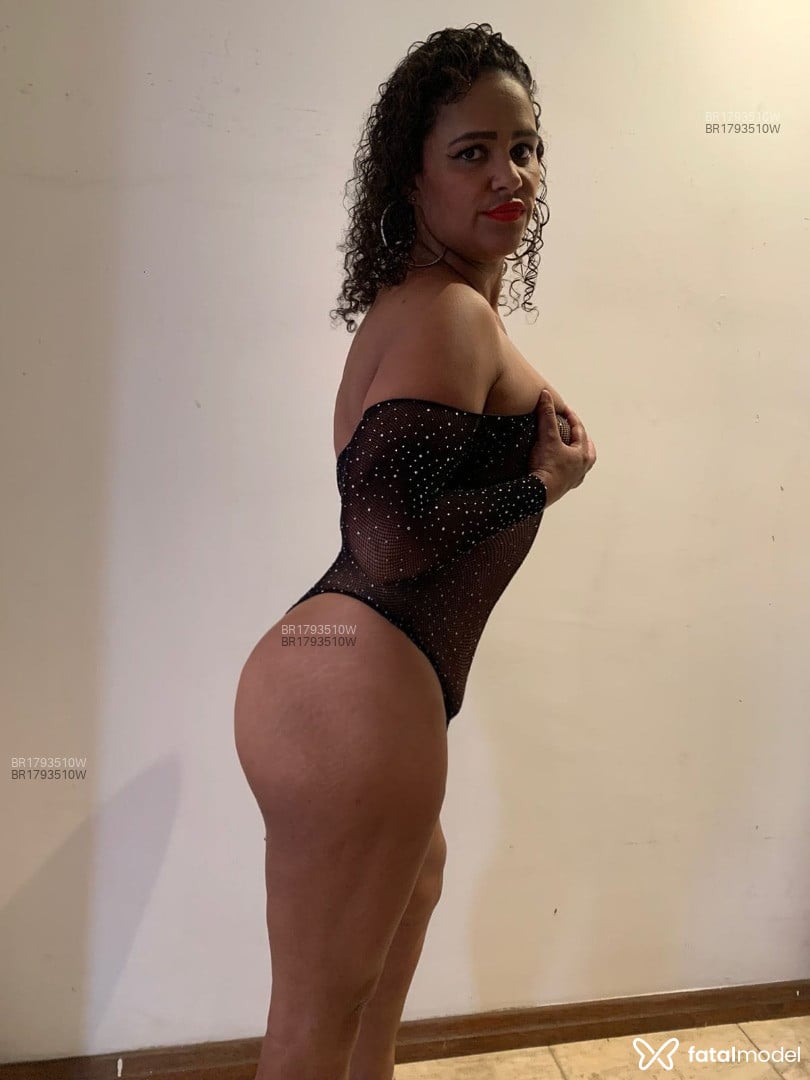 Acompanhante mulher com cabelo castanho de olhos castanhos em Juiz de Fora - Samantha lorry