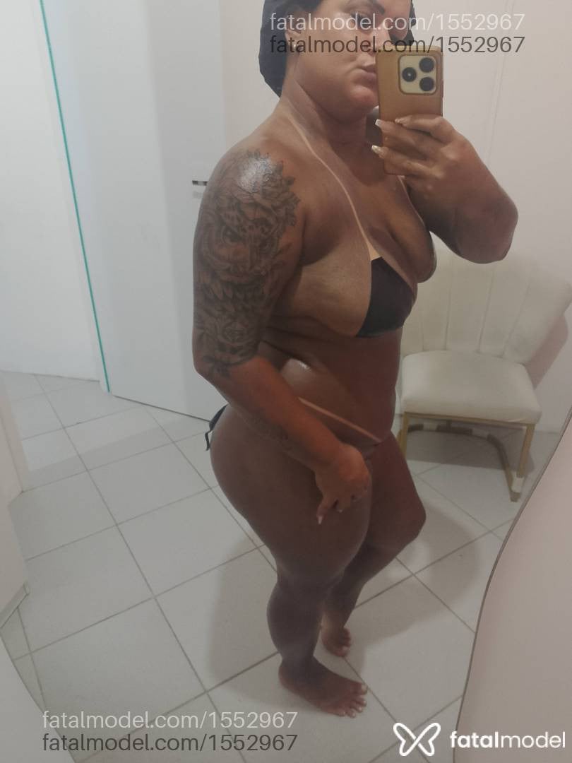 Acompanhante mulher com cabelo castanho de olhos castanhos em São Pedro da Aldeia Acompanhante mulher com cabelo castanho de olhos castanhos em São Pedro da Aldeia - Soraya