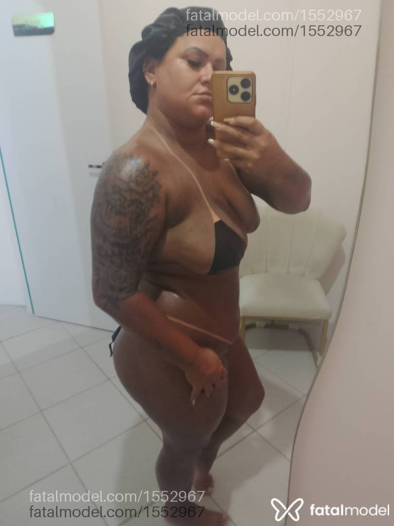 Acompanhante mulher com cabelo castanho de olhos castanhos em São Pedro da Aldeia Acompanhante mulher com cabelo castanho de olhos castanhos em São Pedro da Aldeia - Soraya