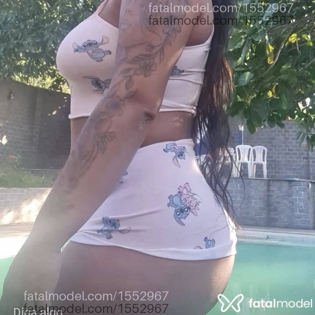 Acompanhante mulher com cabelo castanho de olhos castanhos - Soraya