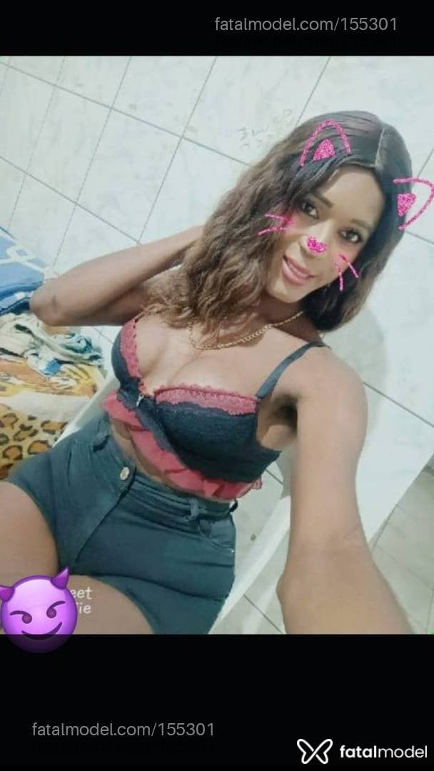 Acompanhante mulher trans com cabelo castanho de olhos castanhos em Catalão - Drumont