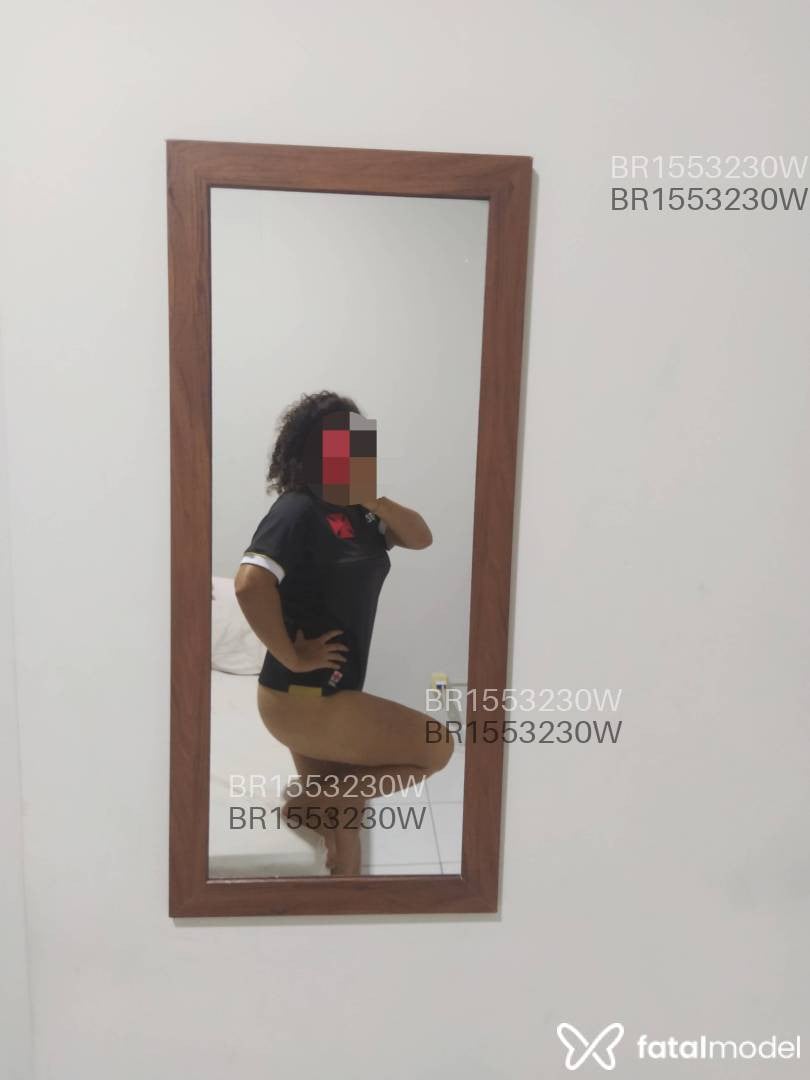 Acompanhante mulher com cabelo castanho de olhos castanhos em Rio de Janeiro - Carol Saraiva