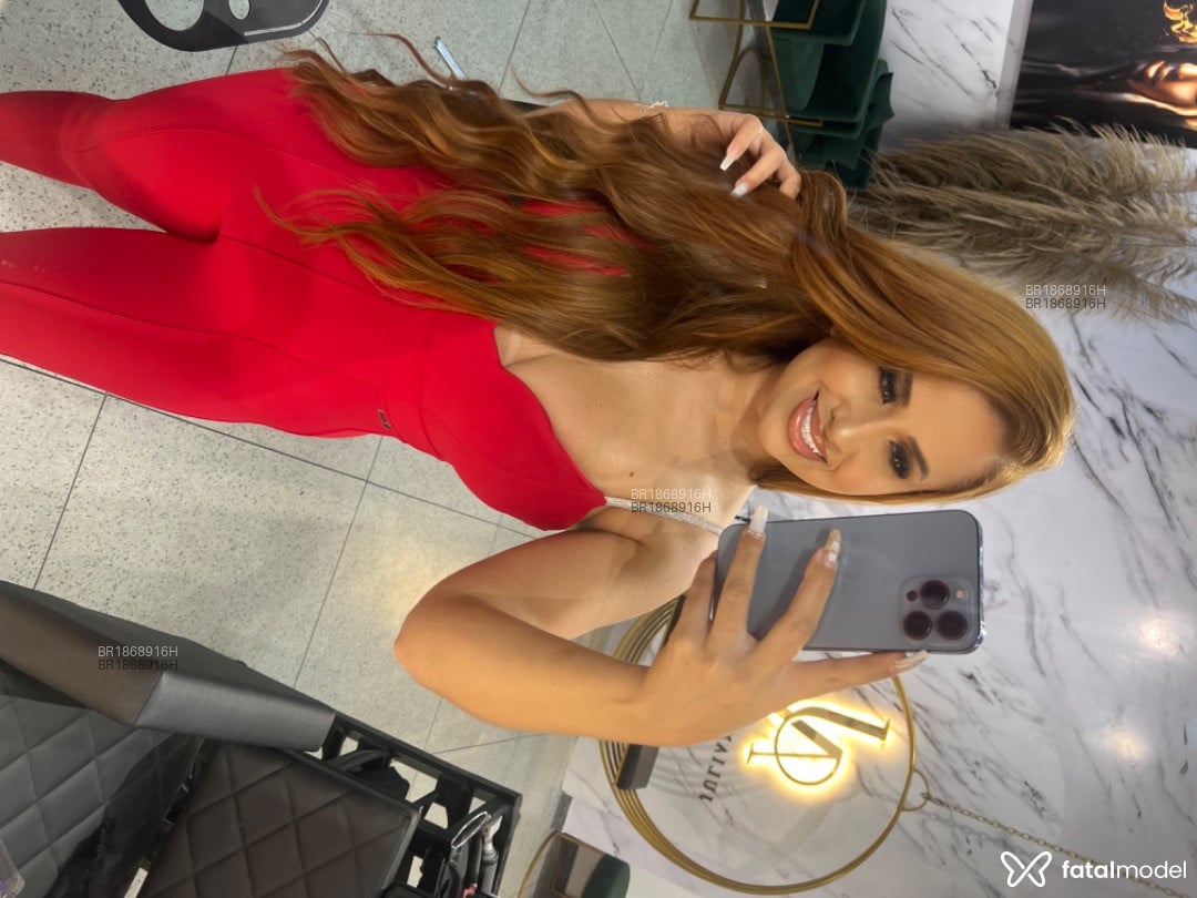 Acompanhante mulher ruiva (o) de olhos mel em São Paulo - Alana