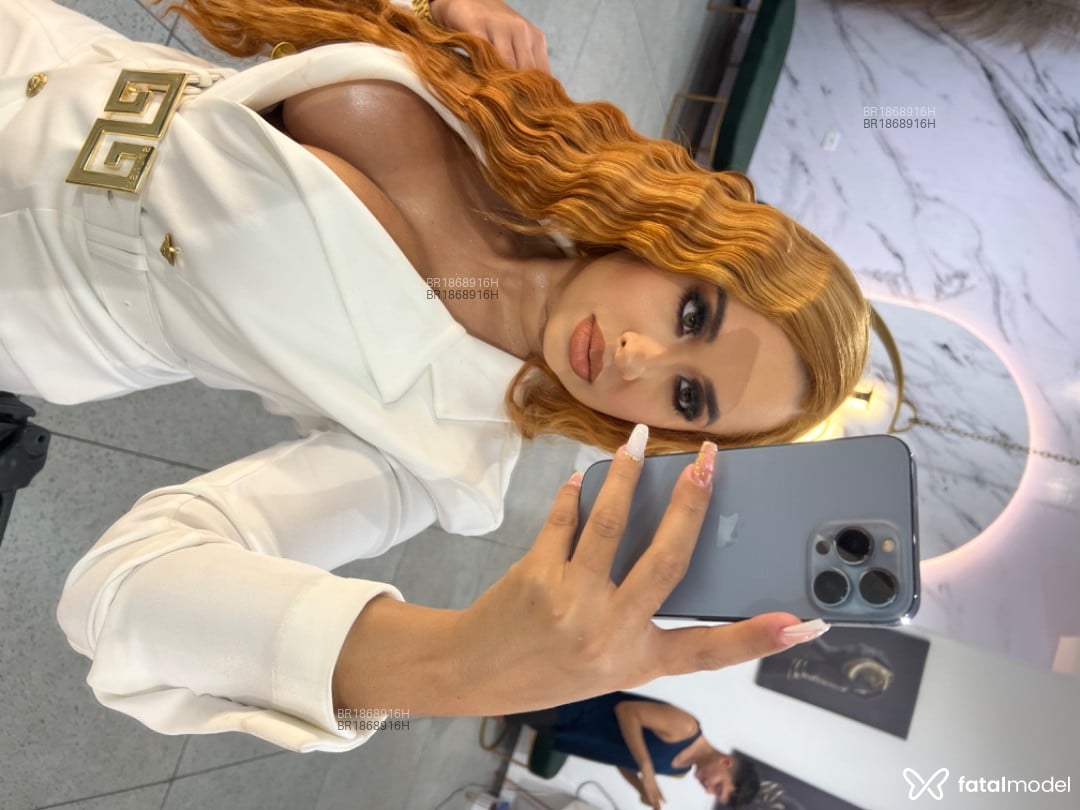 Acompanhante mulher ruiva (o) de olhos mel em São Paulo - Alana