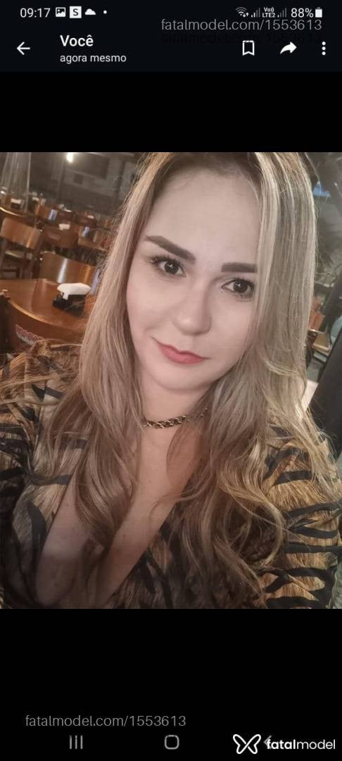 Acompanhante mulher loira (o) de olhos mel - Catherine Shultz