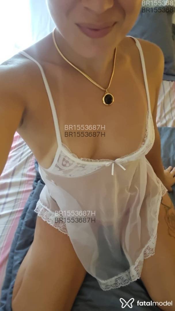 Acompanhante mulher morena (o) de olhos castanhos em Rio de Janeiro - Anna Trinity