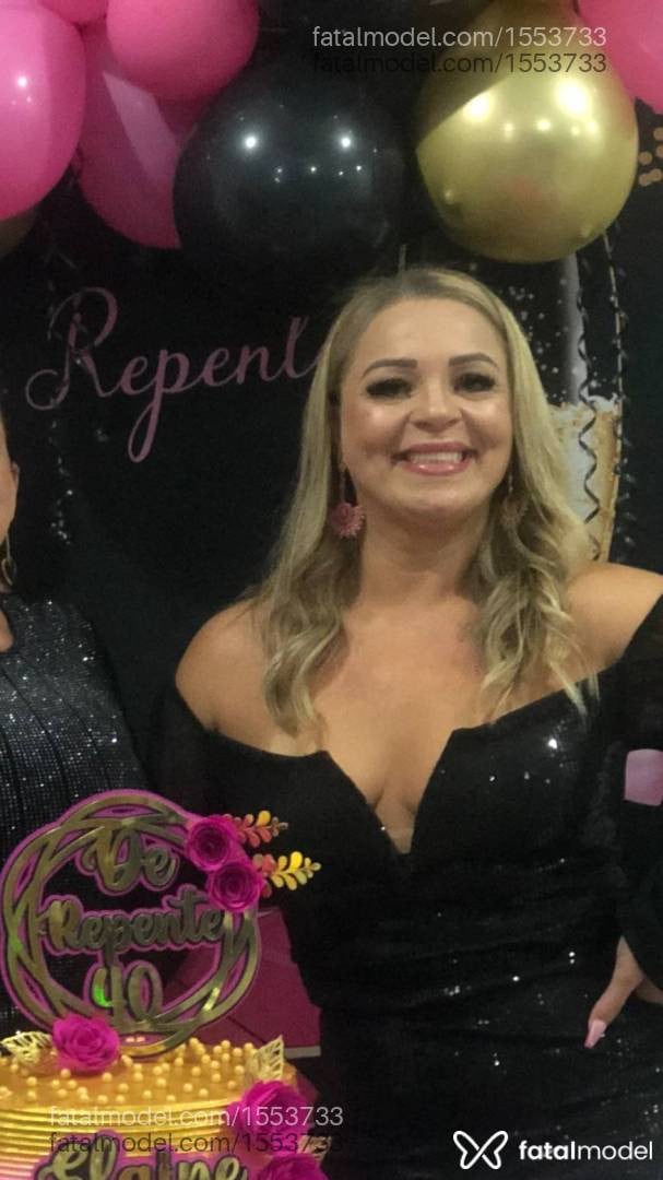 Acompanhante mulher loira (o) de olhos mel - Eliza Vasconcellos