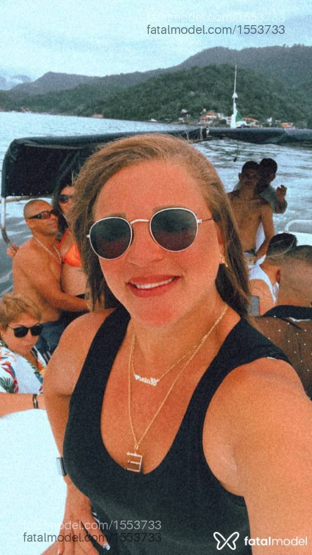 Acompanhante mulher loira (o) de olhos mel em Uberaba - Eliza Vasconcellos