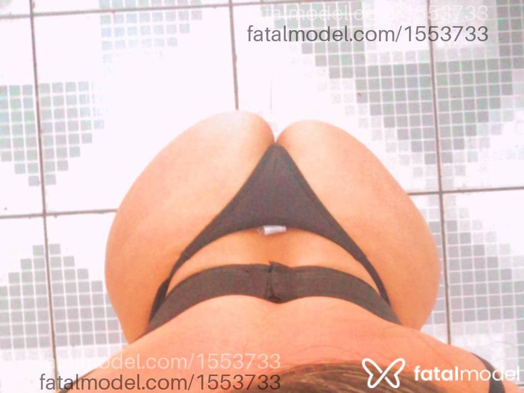 Acompanhante mulher loira (o) de olhos mel - Eliza Vasconcellos