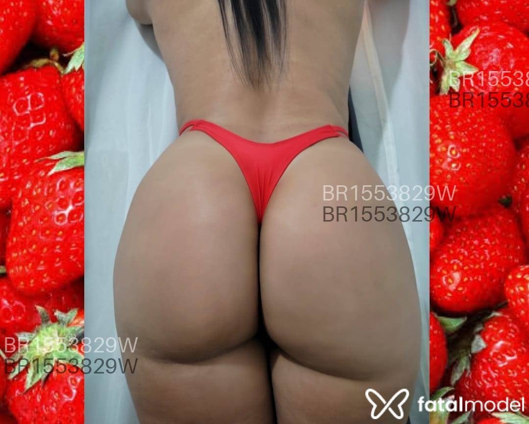 Acompanhante mulher morena (o) de olhos verdes - Alexia