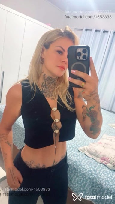 Acompanhante mulher loira (o) de olhos castanhos em Morrinhos - Jaqueline Ritter