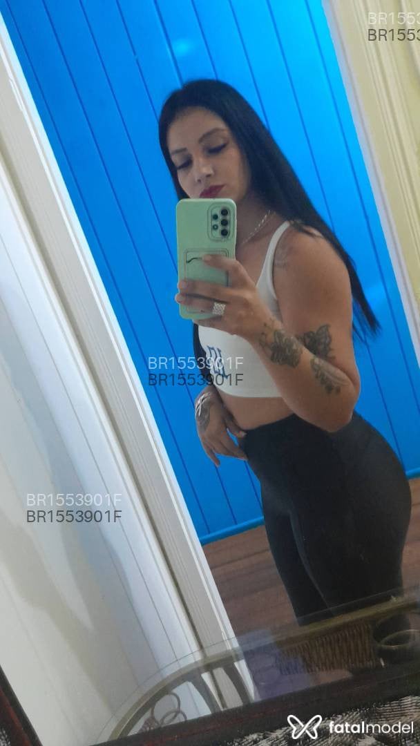 Acompanhante mulher morena (o) de olhos castanhos em Caxias do Sul - Kinberli
