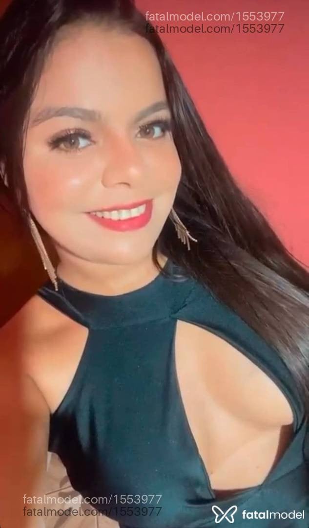 Acompanhante mulher com cabelo castanho de olhos castanhos - Yasmin Macedo
