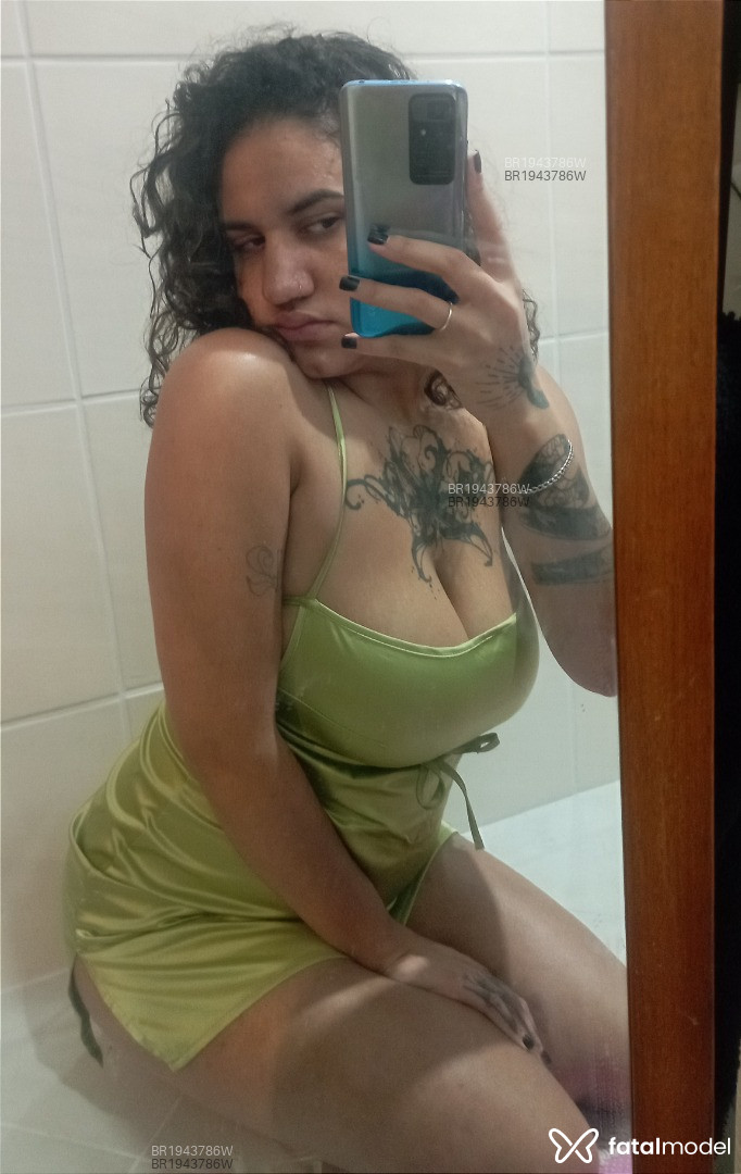 Acompanhante mulher morena (o) de olhos castanhos em São José dos Campos - Khali