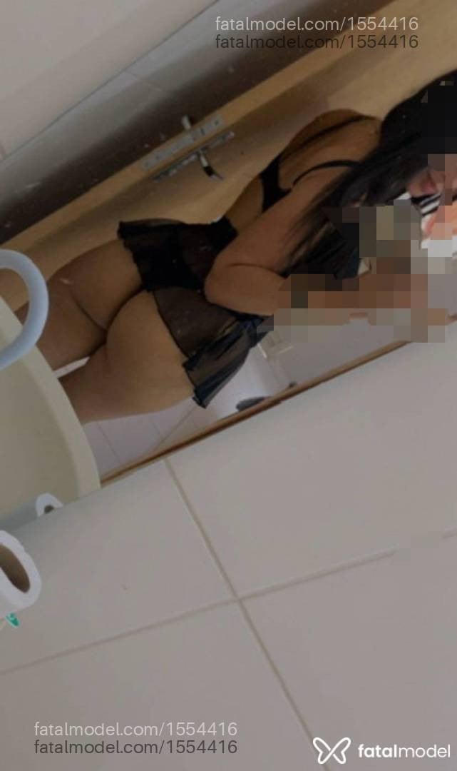Acompanhante mulher com cabelo castanho de olhos castanhos - Melissa Sanches
