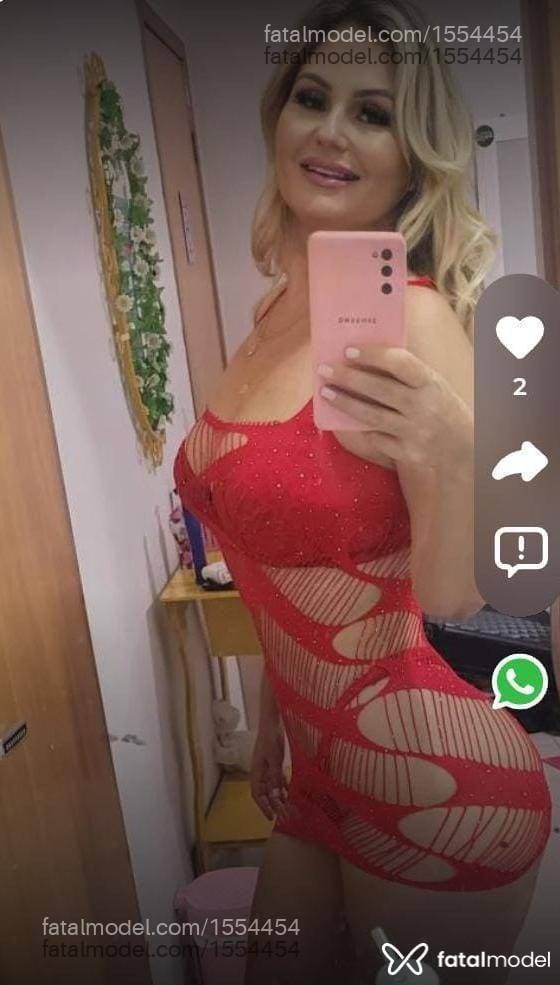 Acompanhante mulher loira (o) de olhos castanhos - Patryciaa Galegaa