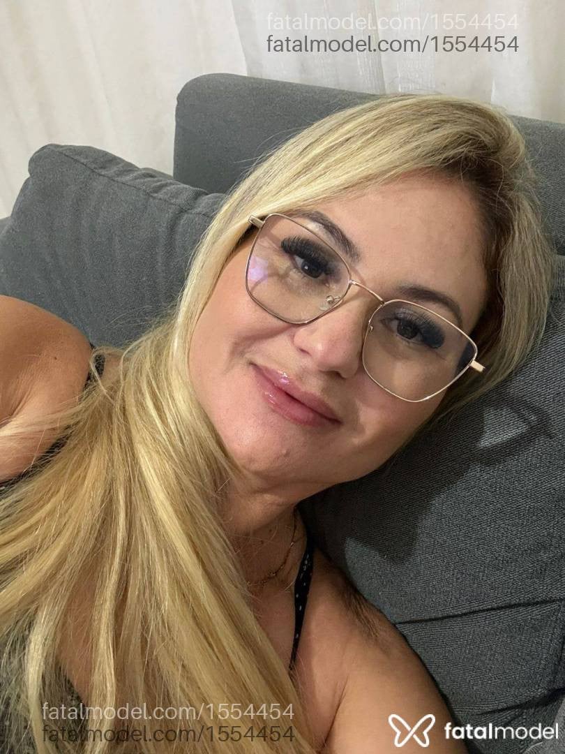 Acompanhante mulher loira (o) de olhos castanhos em Santa Maria - Patryciaa Galegaa