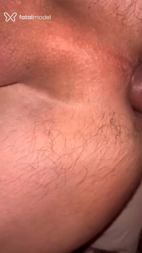 Acompanhante mulher trans com cabelo castanho de olhos castanhos - Ju alves