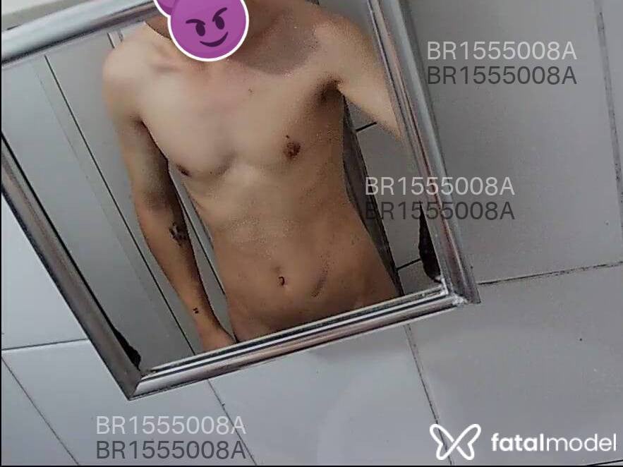 Acompanhante homem morena (o) de olhos castanhos em São Paulo - Rickizin