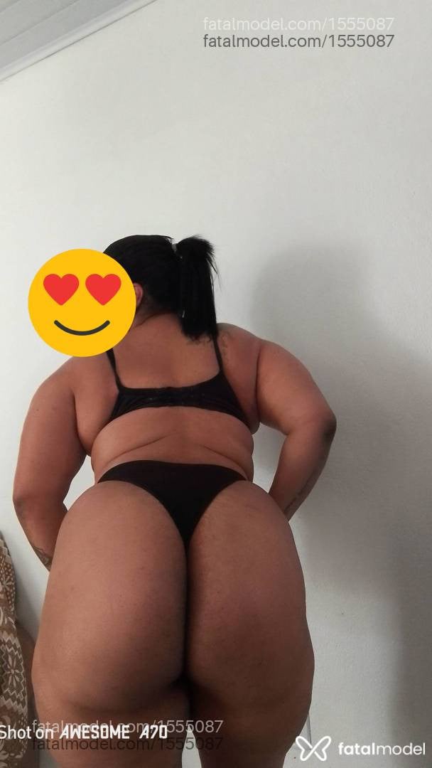 Acompanhante mulher morena (o) de olhos castanhos - Larah