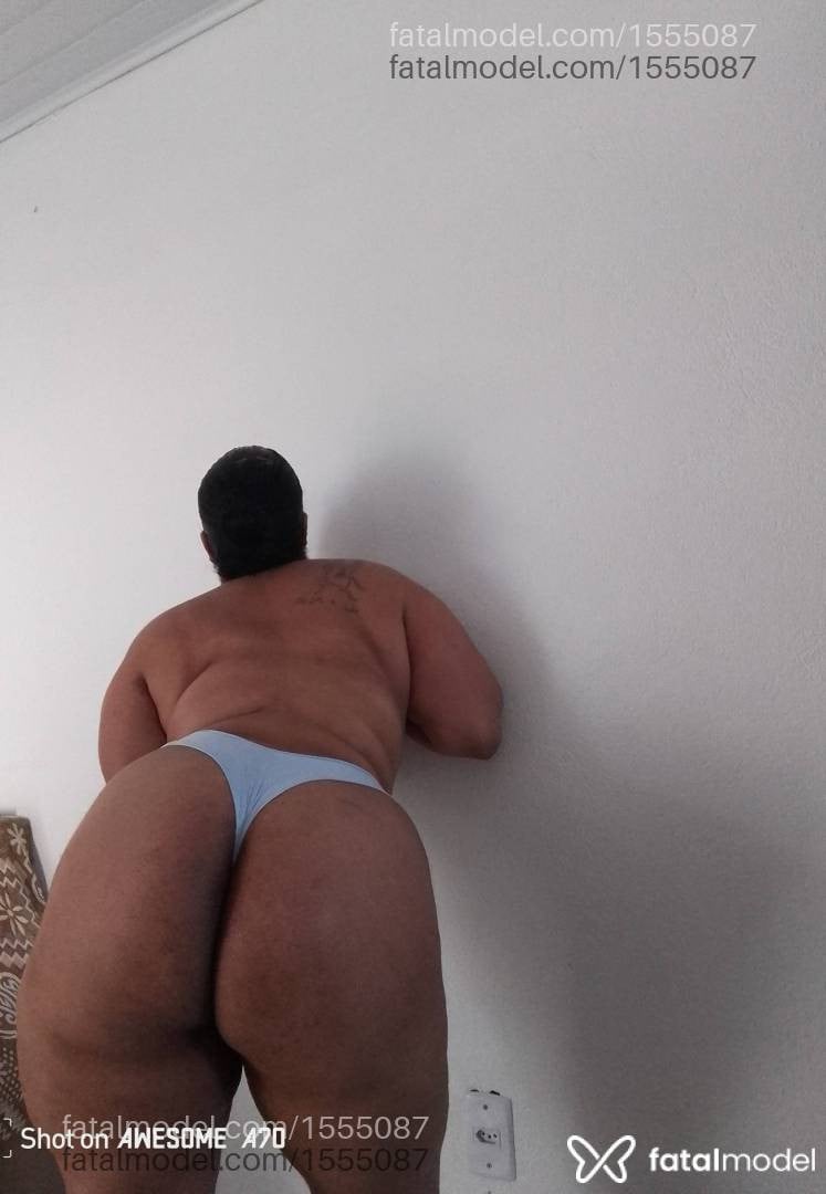 Acompanhante mulher morena (o) de olhos castanhos - Larah