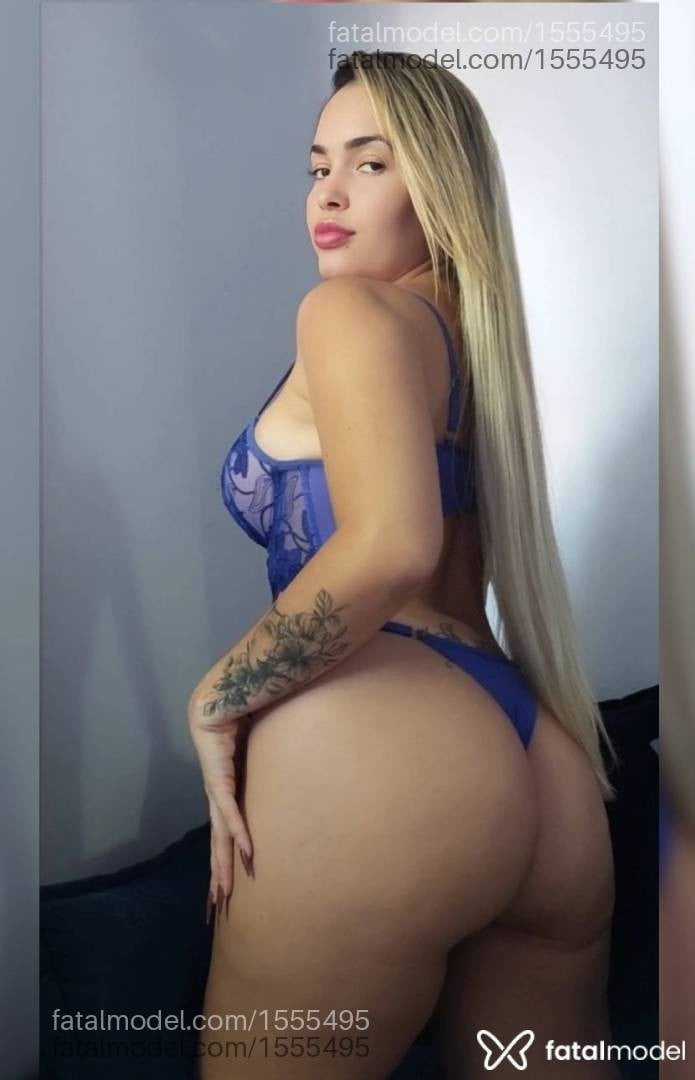 Acompanhante mulher loira (o) de olhos castanhos - Vitória