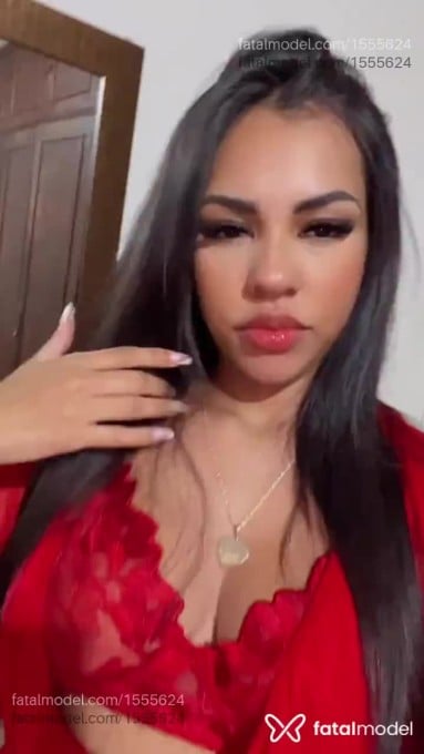 Acompanhante mulher morena (o) de olhos pretos em Governador Valadares Acompanhante mulher morena (o) de olhos pretos em Governador Valadares - Nicole