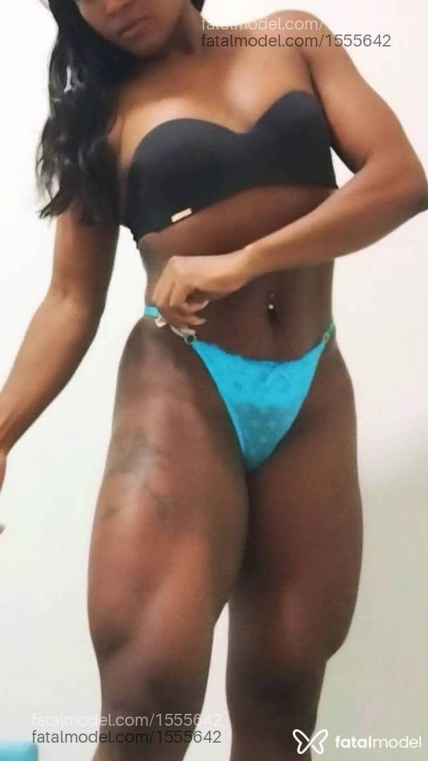 Acompanhante mulher morena (o) de olhos pretos em Juara - Pietra