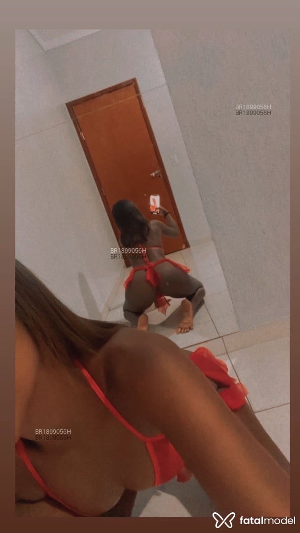 Acompanhante mulher morena (o) de olhos pretos - Yara santos Acompanhante mulher morena (o) de olhos pretos - Yara santos